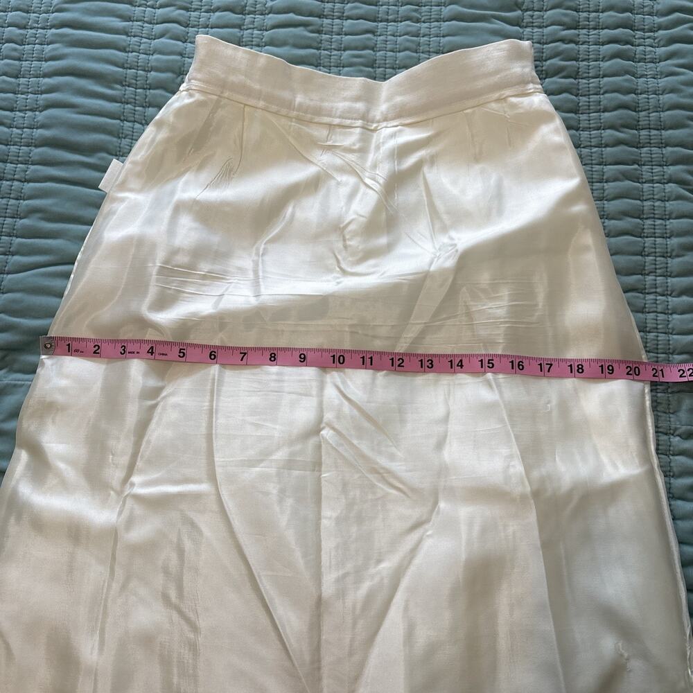 Talbots 10P Cream Vintage Pleated Skirt Tea Length EUC Businesswoman, Formal - Picture 15 of 15